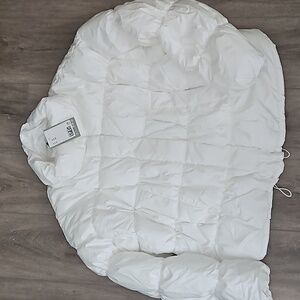 H&M puffer jacket white women's XL